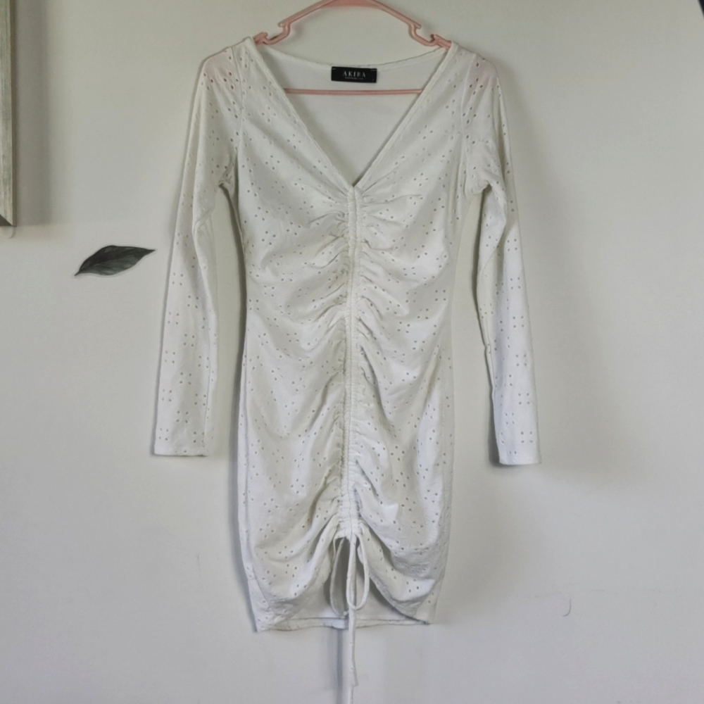 🎉AKIRA Like New White Long Sleeve Eyelet Dress.